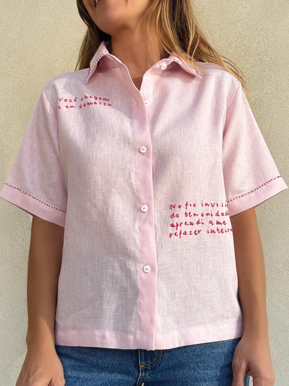 Camisa Manga Curta Afeto Rosa