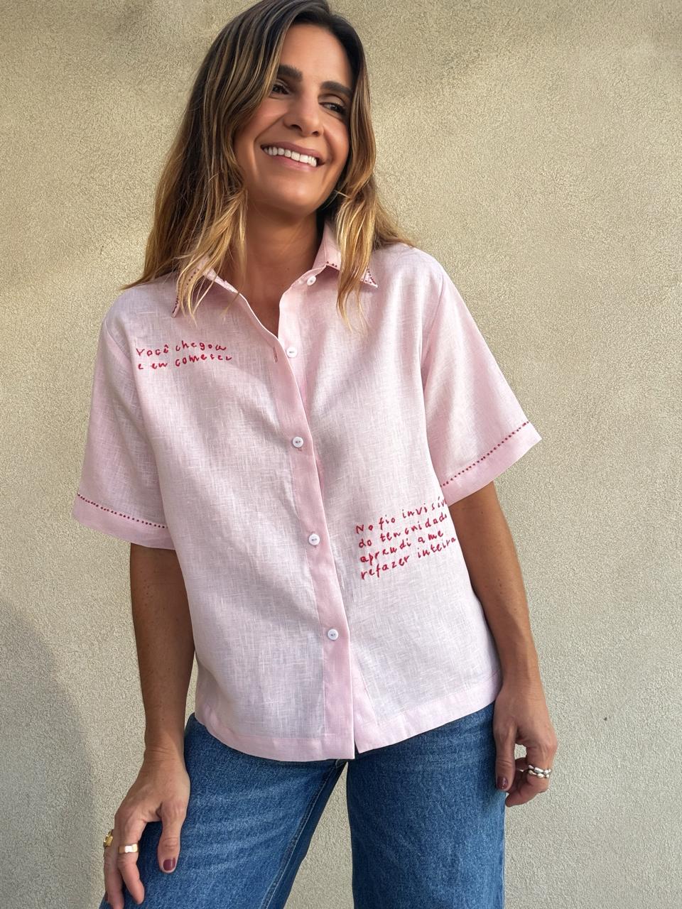 Camisa Manga Curta Afeto Rosa