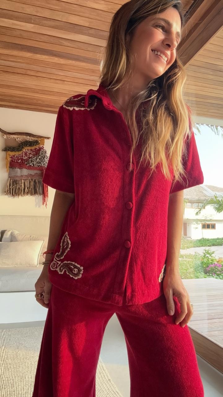 Camisa Plush Entrelaços Vermelha